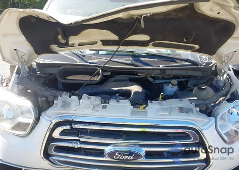 2015 Ford Transit-250 z USA, uszkodzony, nr VIN 1FTNR1ZM4FKB02762